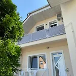 Luca Lägenhet Gyenesdiás